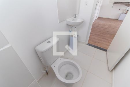 Apartamento à venda com 37m², 2 quartos e sem vaga Apartamento à venda com 37m², 2 quartos e sem vagaBanheiro