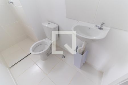 Apartamento à venda com 37m², 2 quartos e sem vaga Apartamento à venda com 37m², 2 quartos e sem vagaBanheiro