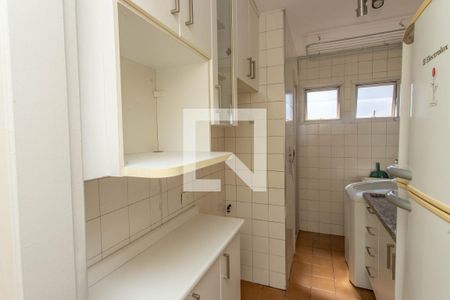 Apartamento para alugar com 56m², 2 quartos e 1 vaga Apartamento para alugar com 56m², 2 quartos e 1 vagaCozinha