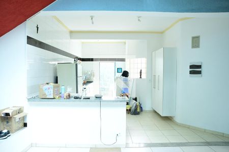 Sala de casa para alugar com 3 quartos, 258m² em Horizontal Park, Cotia