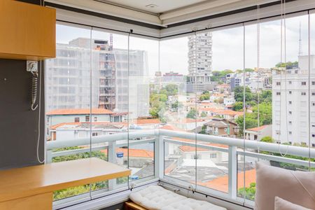 Varanda de apartamento à venda com 1 quarto, 67m² em Vila Ipojuca, São Paulo