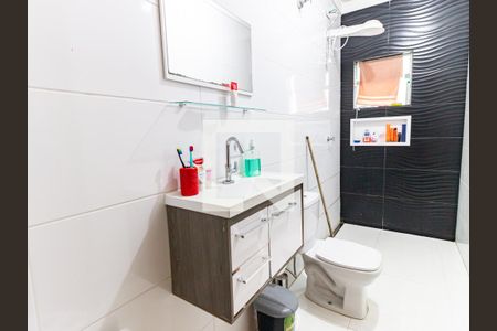 Casa à venda com 299m², 5 quartos e 4 vagas Casa à venda com 299m², 5 quartos e 4 vagasBanheiro da Suíte 3