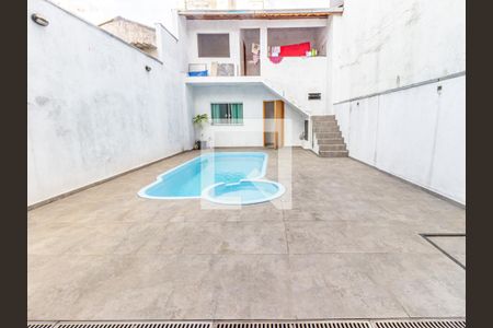 Casa à venda com 299m², 5 quartos e 4 vagas Casa à venda com 299m², 5 quartos e 4 vagasPiscina e Quintal