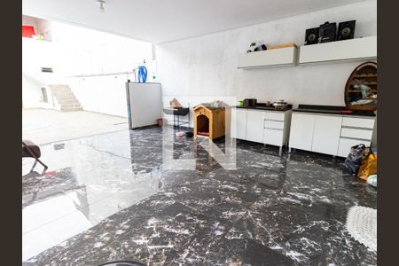 Casa à venda com 299m², 5 quartos e 4 vagas Casa à venda com 299m², 5 quartos e 4 vagasÁrea gourmet