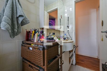 Apartamento à venda com 61m², 2 quartos e 1 vaga Apartamento à venda com 61m², 2 quartos e 1 vagaBanheiro