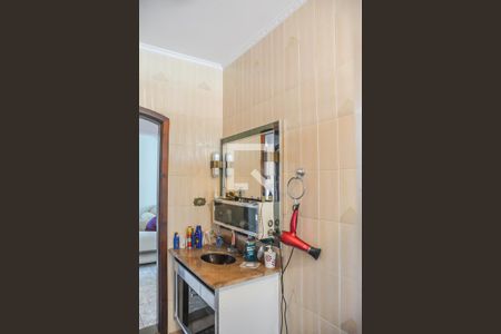 Casa à venda com 540m², 4 quartos e 10 vagas Casa à venda com 540m², 4 quartos e 10 vagasBanheiro