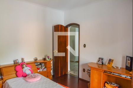 Casa à venda com 540m², 4 quartos e 10 vagas Casa à venda com 540m², 4 quartos e 10 vagasQuarto 2 - Suíte