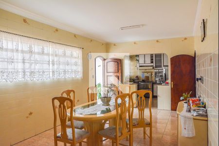 Casa à venda com 540m², 4 quartos e 10 vagas Casa à venda com 540m², 4 quartos e 10 vagasCopa