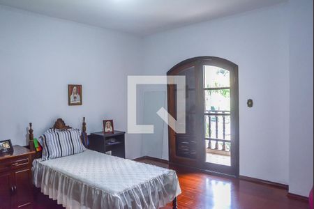 Casa à venda com 540m², 4 quartos e 10 vagas Casa à venda com 540m², 4 quartos e 10 vagasQuarto Suíte