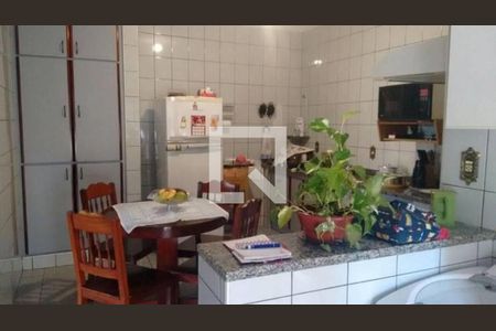 Casa à venda com 3 quartos, 296m² em Jardim Anton von Zuben, Campinas