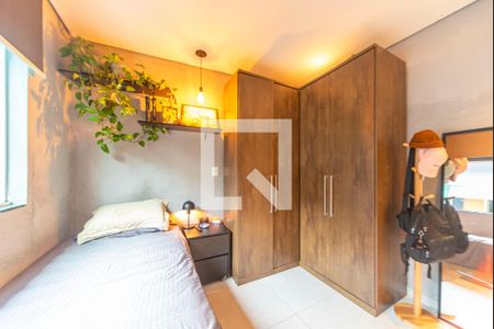 Casa à venda com 320m², 5 quartos e 2 vagasQuarto 3