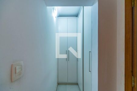 Casa à venda com 320m², 5 quartos e 2 vagasDespensa