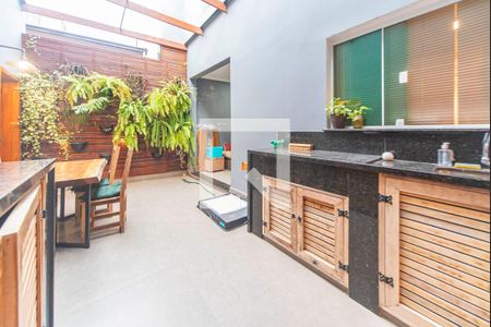 Casa à venda com 320m², 5 quartos e 2 vagasÁrea Gourmet