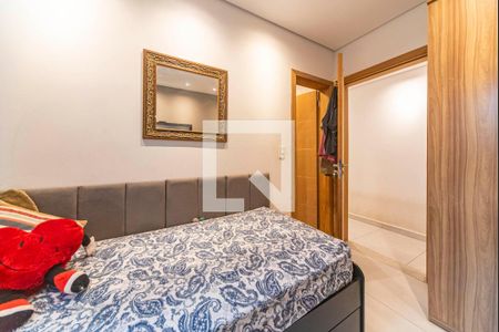 Casa à venda com 320m², 5 quartos e 2 vagasQuarto 2