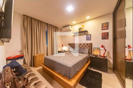 Casa à venda com 320m², 5 quartos e 2 vagasQuarto 5