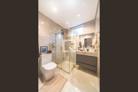 Casa à venda com 320m², 5 quartos e 2 vagasBanheiro do Quarto 3