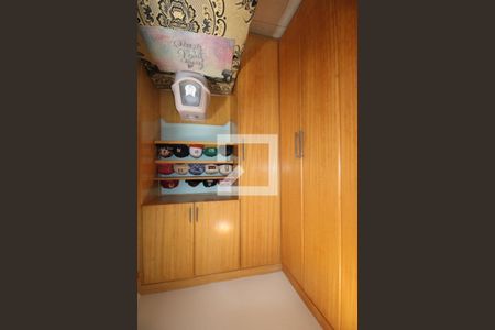 Casa à venda com 206m², 3 quartos e 3 vagasQuarto 2