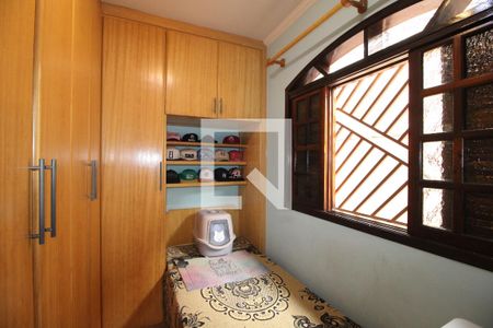 Casa à venda com 206m², 3 quartos e 3 vagasQuarto 2