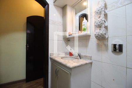 Casa à venda com 206m², 3 quartos e 3 vagasBanheiro da Suíte 1