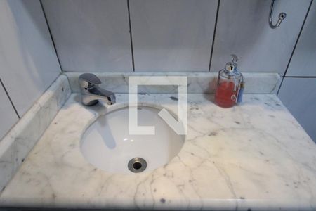 Casa à venda com 206m², 3 quartos e 3 vagasBanheiro