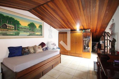 Casa à venda com 206m², 3 quartos e 3 vagassotão