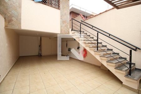 Casa à venda com 206m², 3 quartos e 3 vagasGaragem