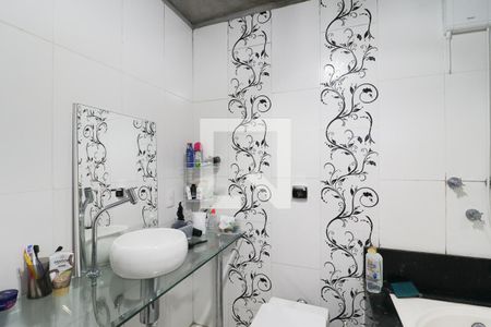 Casa à venda com 225m², 3 quartos e 1 vagaBanheiro da Suíte 2