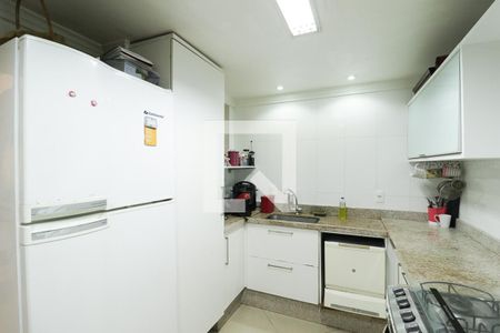Casa à venda com 225m², 3 quartos e 1 vagaCozinha e Área de Serviço