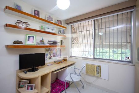 Quarto 1 de apartamento à venda com 3 quartos, 93m² em São Domingos, Niterói