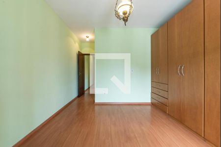 Casa à venda com 105m², 3 quartos e 2 vagas Casa à venda com 105m², 3 quartos e 2 vagasSuíte