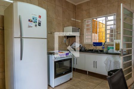 Casa à venda com 232m², 4 quartos e 5 vagasCozinha