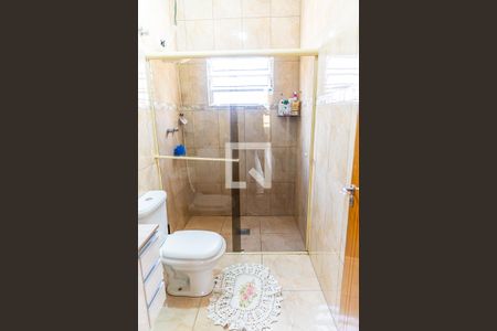 Casa à venda com 232m², 4 quartos e 5 vagasBanheiro