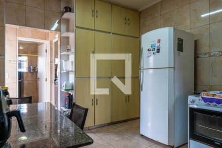 Casa à venda com 232m², 4 quartos e 5 vagasCozinha