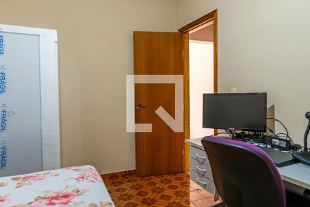 Casa à venda com 232m², 4 quartos e 5 vagasQuarto 2