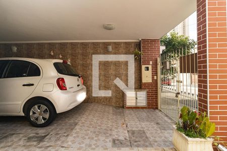 Casa à venda com 173m², 4 quartos e 2 vagas Casa à venda com 173m², 4 quartos e 2 vagasGaragem