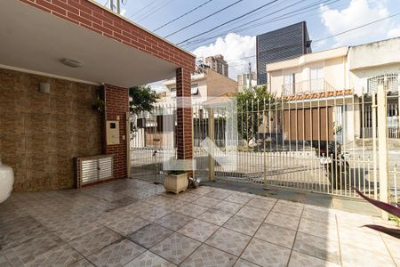 Casa à venda com 173m², 4 quartos e 2 vagas Casa à venda com 173m², 4 quartos e 2 vagasGaragem
