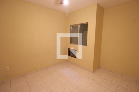 Quarto 2 de casa para alugar com 2 quartos, 120m² em Honório Gurgel, Rio de Janeiro