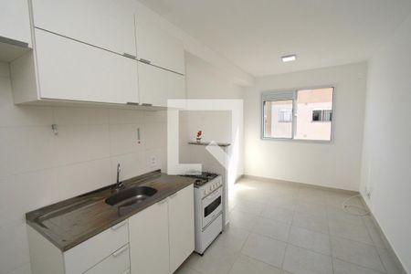 Sala/Cozinha de apartamento à venda com 1 quarto, 28m² em Jardim Cidalia, São Paulo