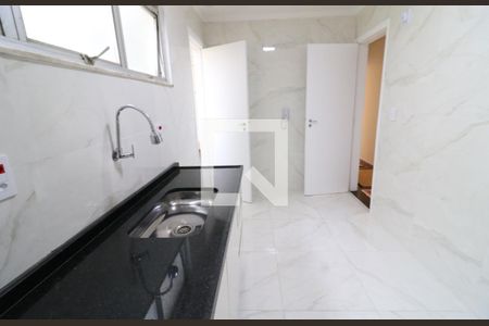 Apartamento à venda com 64m², 2 quartos e 1 vagaCozinha