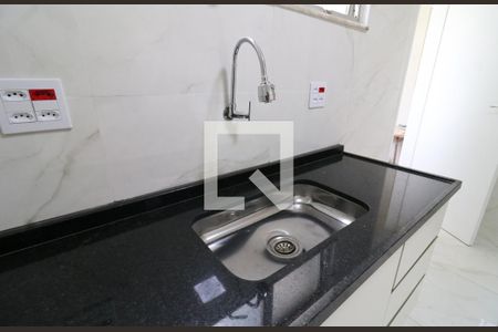 Apartamento à venda com 64m², 2 quartos e 1 vagaCozinha