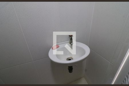 Apartamento à venda com 64m², 2 quartos e 1 vagaBanheiro de serviço