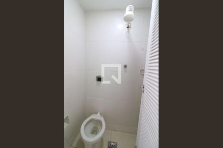 Apartamento à venda com 64m², 2 quartos e 1 vagaBanheiro de serviço