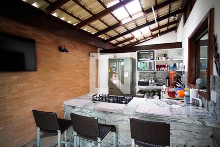 Casa à venda com 570m², 8 quartos e 4 vagasCozinha casa 2