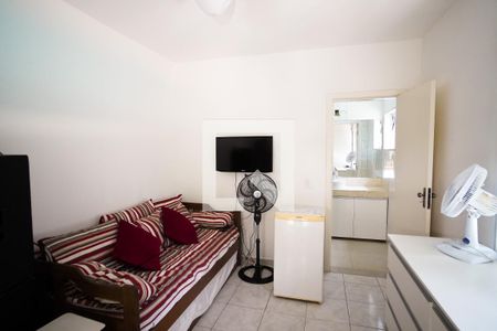 Casa à venda com 570m², 8 quartos e 4 vagasQuarto 4 - Suíte