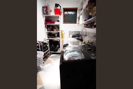 Casa à venda com 570m², 8 quartos e 4 vagasÁrea de Serviço 3