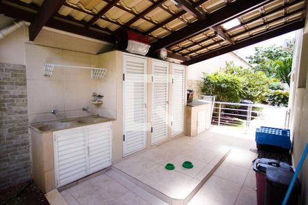 Casa à venda com 570m², 8 quartos e 4 vagasÁrea de Serviço 1