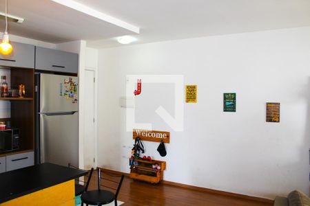 Porta de entrada de apartamento para alugar com 3 quartos, 70m² em Bom Retiro, São Paulo