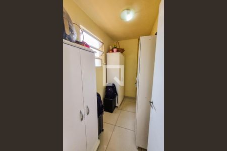 Apartamento à venda com 63m², 2 quartos e 1 vaga Apartamento à venda com 63m², 2 quartos e 1 vagaQuarto de Serviço