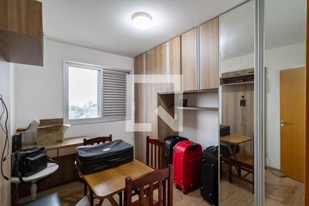 Apartamento à venda com 160m², 3 quartos e 3 vagasQuarto 2