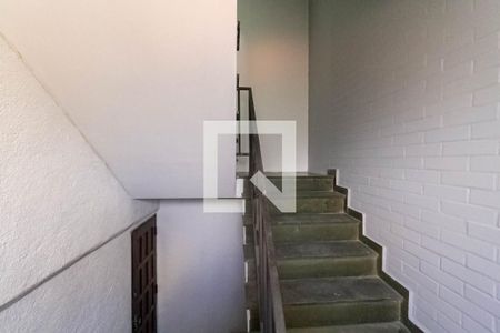 Casa à venda com 314m², 4 quartos e 3 vagasEscada